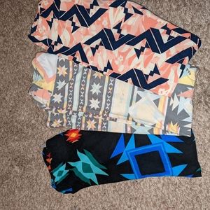 3 pair LulaRoe geometric leggings